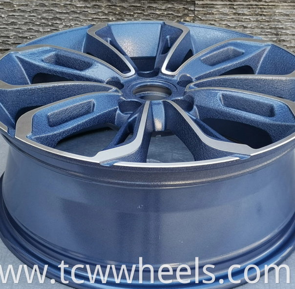 Black Light Alloy Wheel